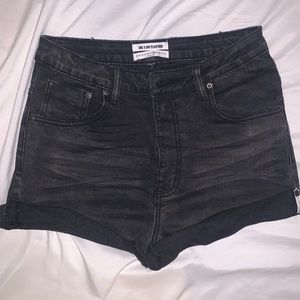 Black One Teaspoon cuffed shorts